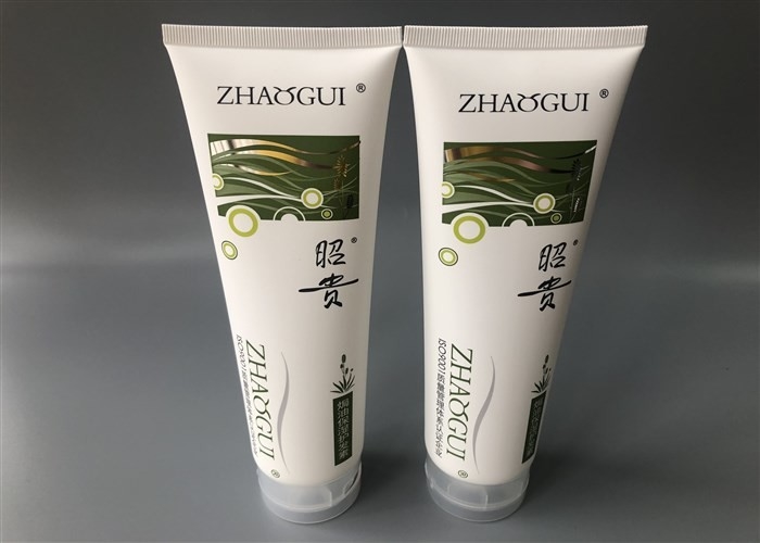 Diameter 50mm Milk White Cosmetic Tube Packaging Transparent Flip Top Cap 260ml